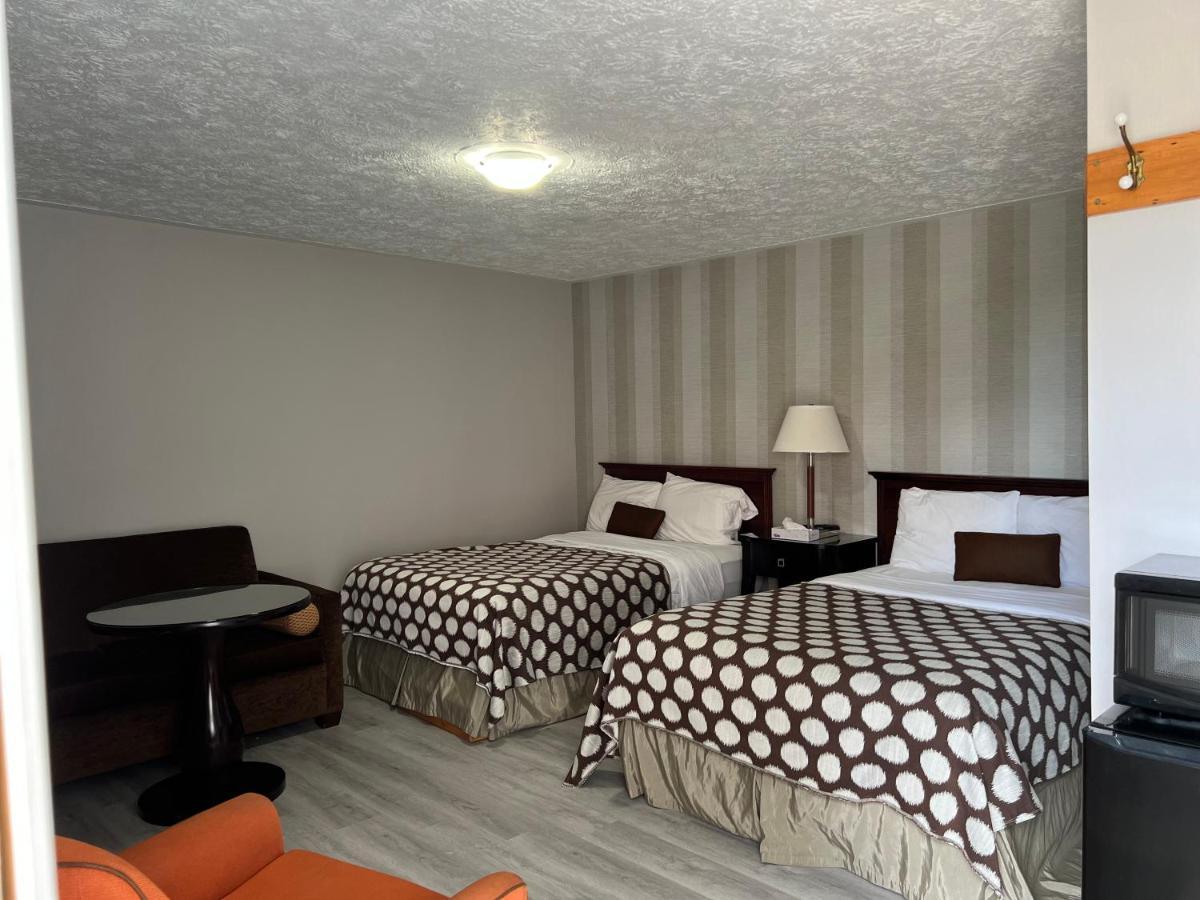 Willys Motel Wiarton